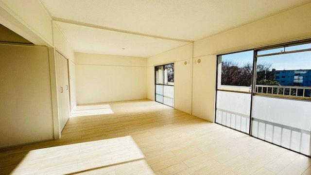 滝山第二住宅（3丁目） 内観写真（リビング）