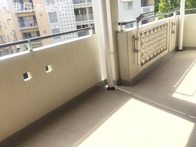 アバンドーネ原5番街 現地写真（バルコニー）
