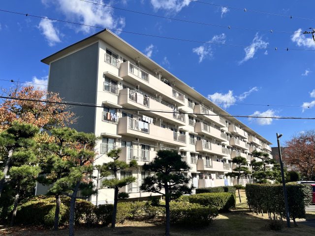 高洲二丁目住宅