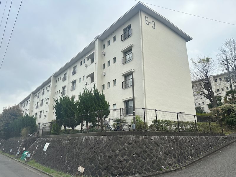 たまプラーザ団地6街区3号棟 現地写真