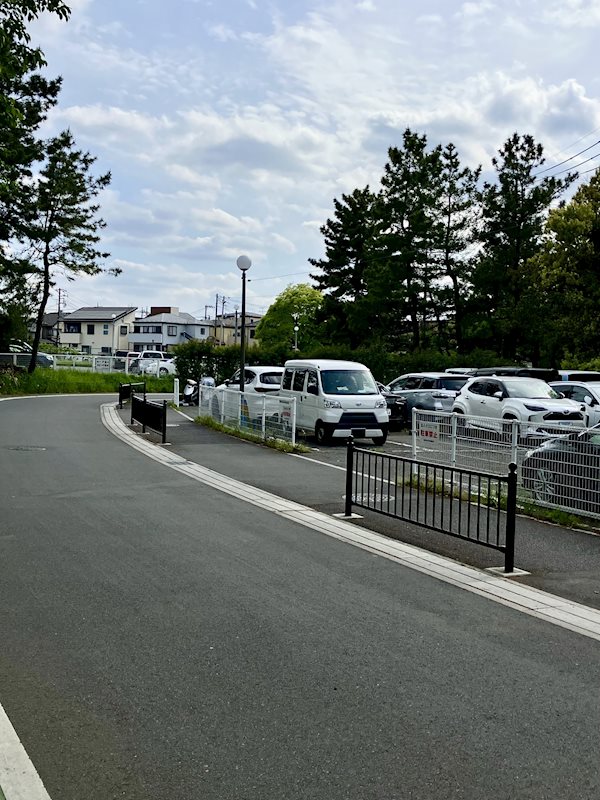 新栄町団地（2街区） 共用部写真（駐車場）