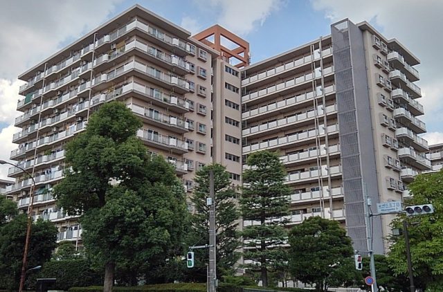 光が丘パークタウン公園南